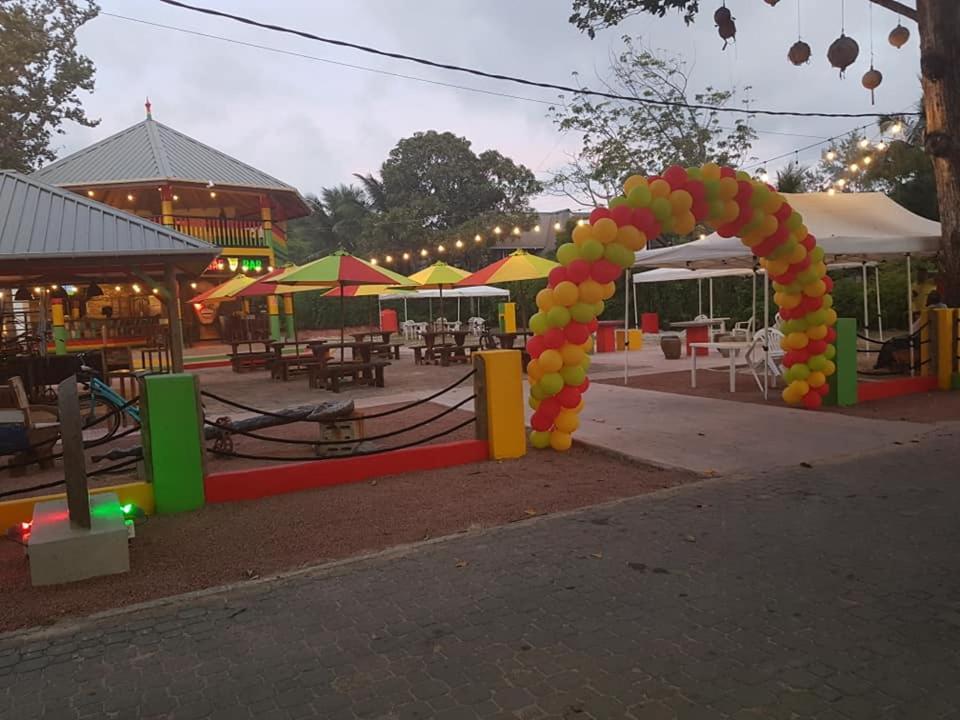 La Digue Luxury Beach Bungalow Spa&Gym Exterior foto