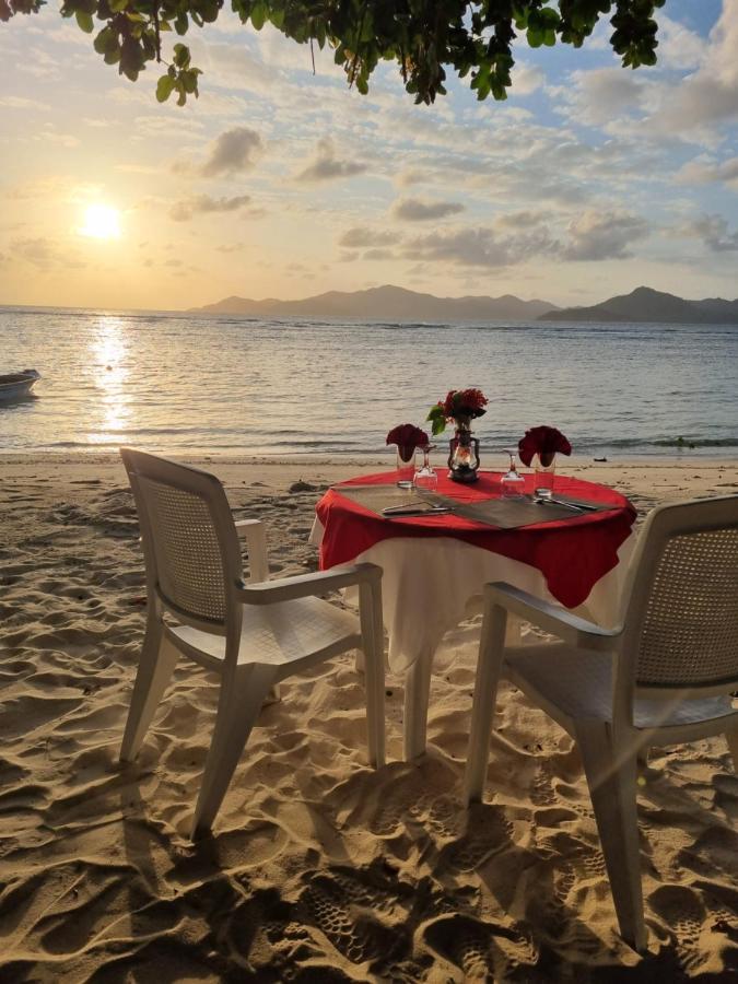 La Digue Luxury Beach Bungalow Spa&Gym Exterior foto