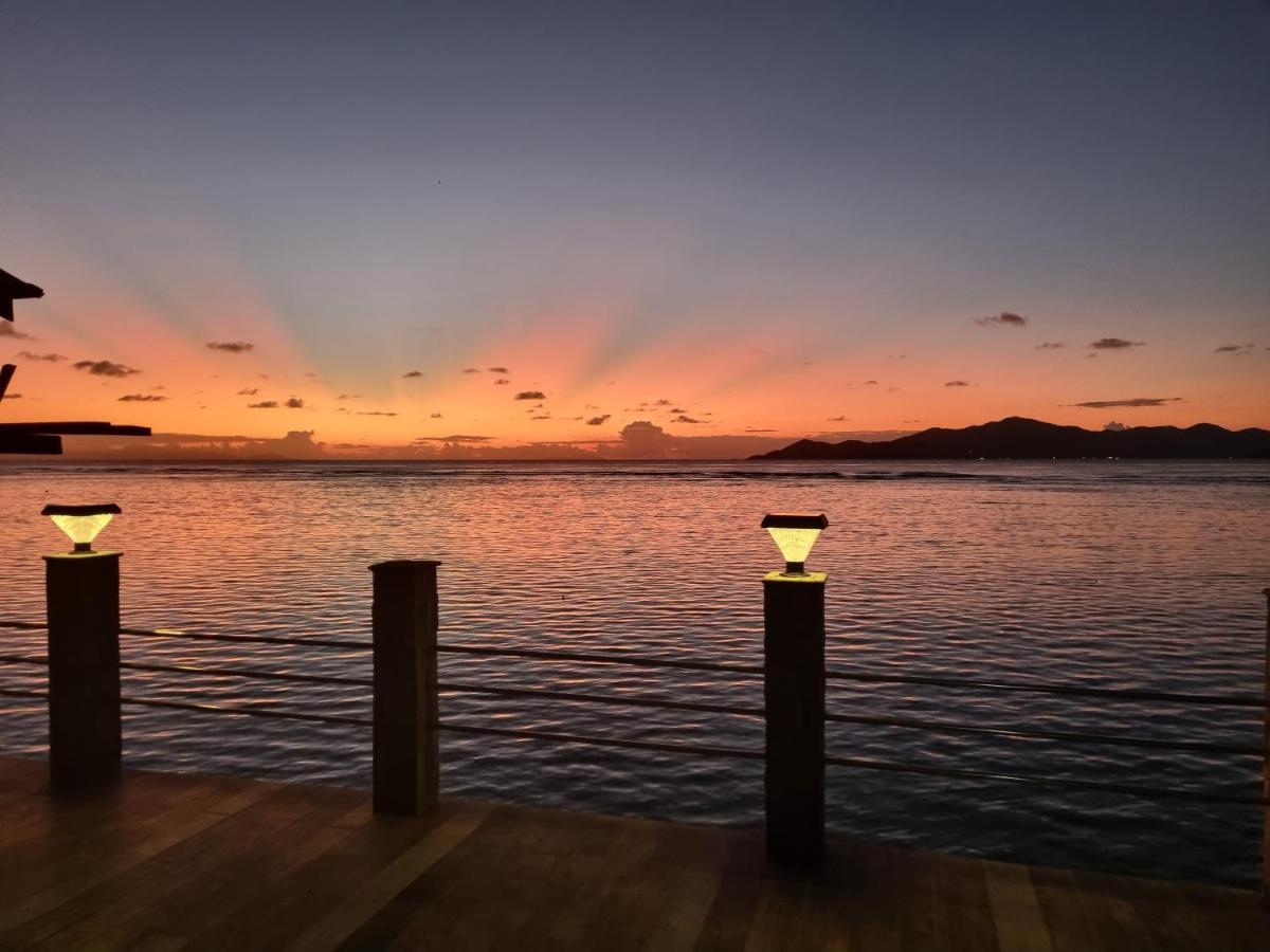 La Digue Luxury Beach Bungalow Spa&Gym Exterior foto
