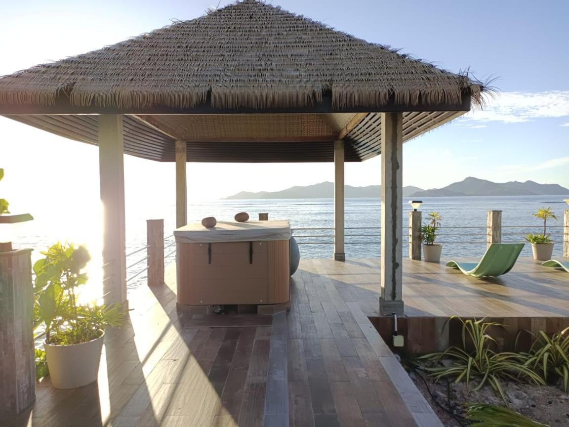 La Digue Luxury Beach Bungalow Spa&Gym Exterior foto
