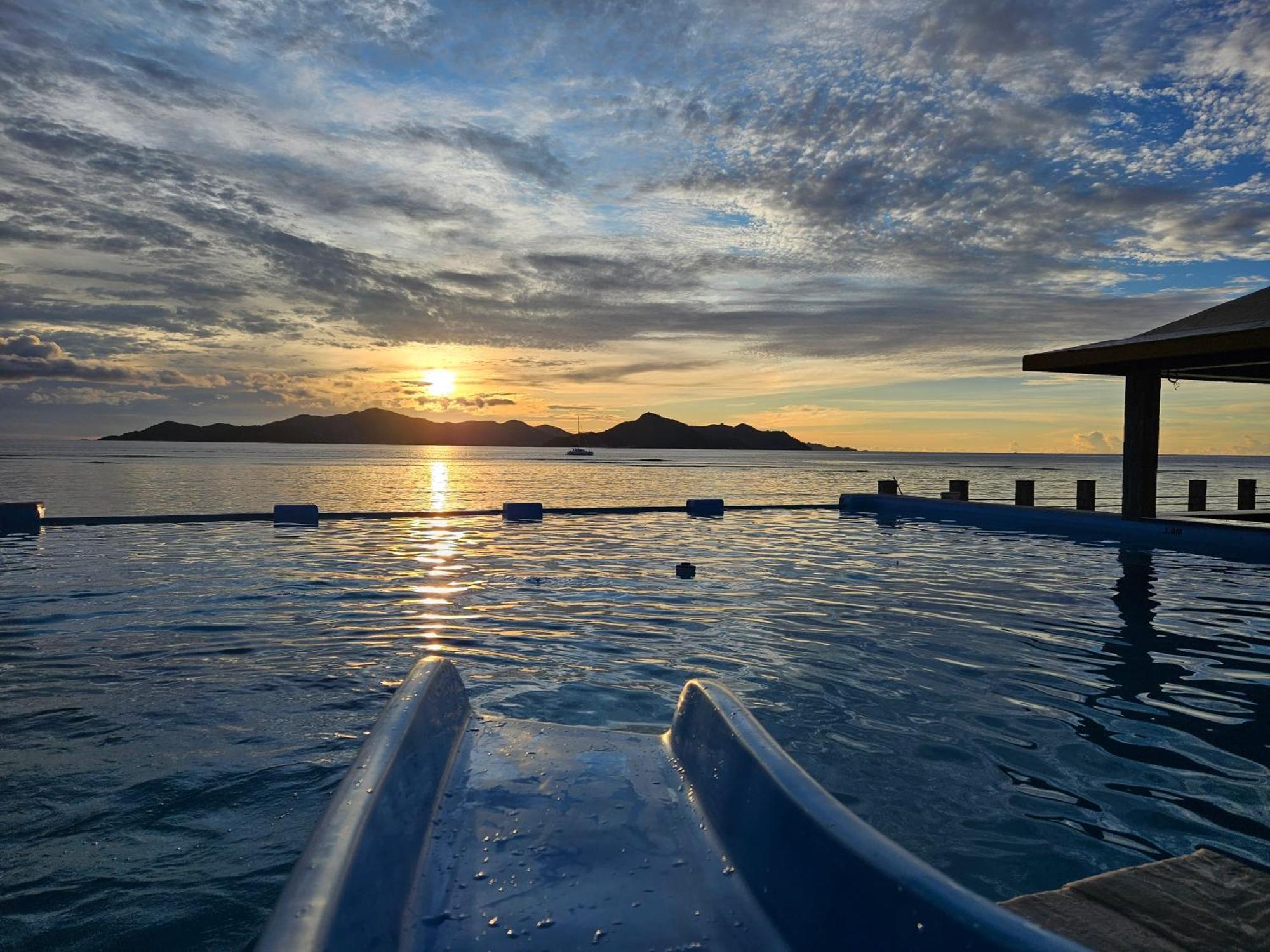 La Digue Luxury Beach Bungalow Spa&Gym Exterior foto