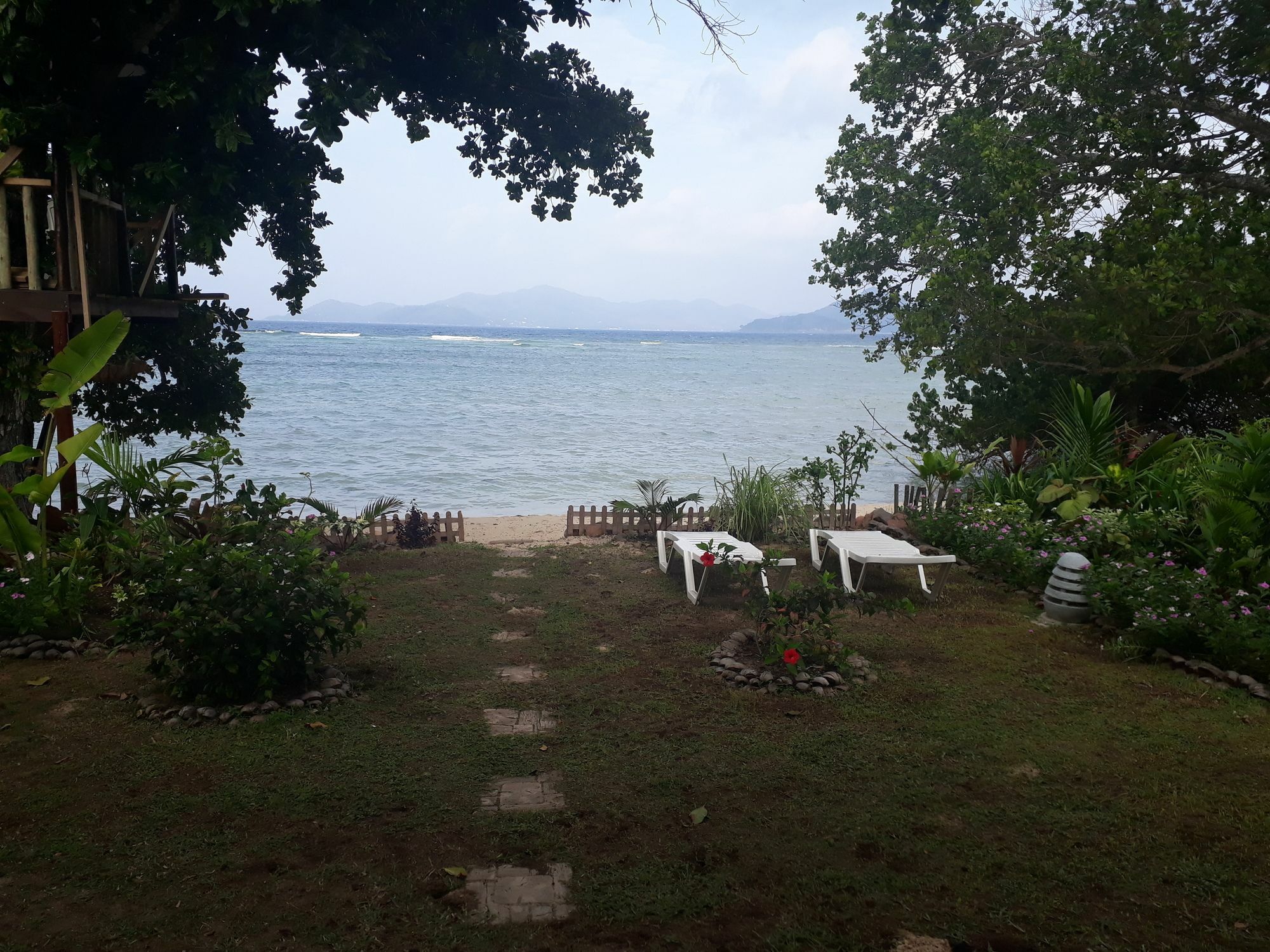 La Digue Luxury Beach Bungalow Spa&Gym Exterior foto